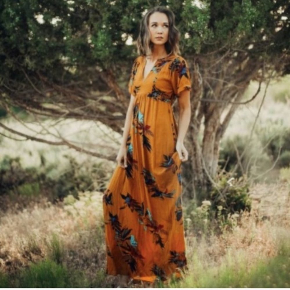 Everly Empire Waist Floral Maxi Dress In Marigold